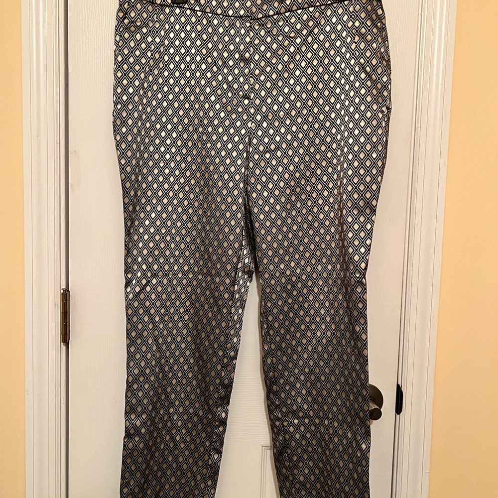 Chico's Geometric Black and Cream Pants